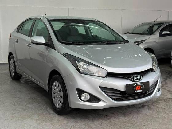 HYUNDAI HB20S 1.6 COMFORT PLUS 16V FLEX 4P MANUAL HYUNDAI HB20S 1.6 COMFORT PLUS 16V FLEX 4P MANUAL